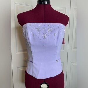 Cocktail sleeveless woman top